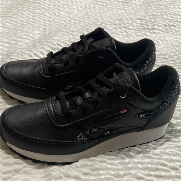 Reebok Classic Black and White Sneakers - Picture 2 of 8